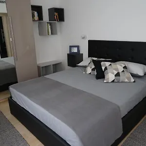 Argo , Milano Italia